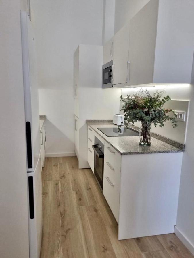 Apartamentos Rg Hospital Valme Sewilla Zewnętrze zdjęcie