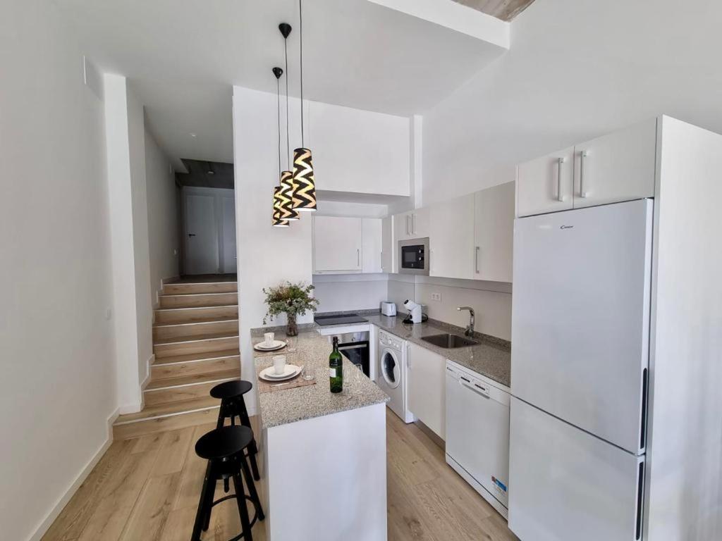 Apartamentos Rg Hospital Valme Sewilla Zewnętrze zdjęcie