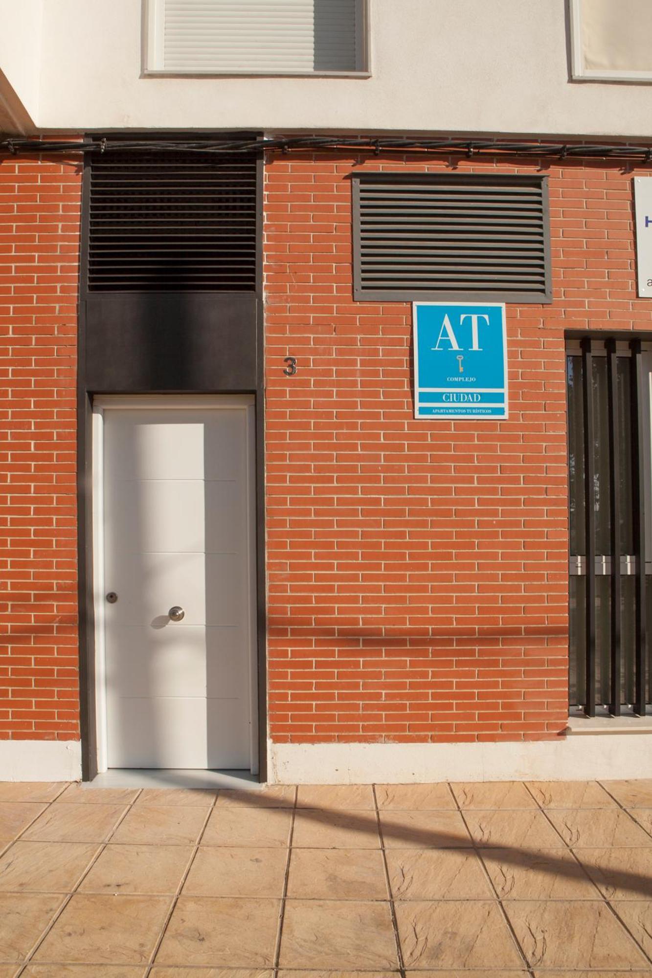 Apartamentos Rg Hospital Valme Sewilla Zewnętrze zdjęcie