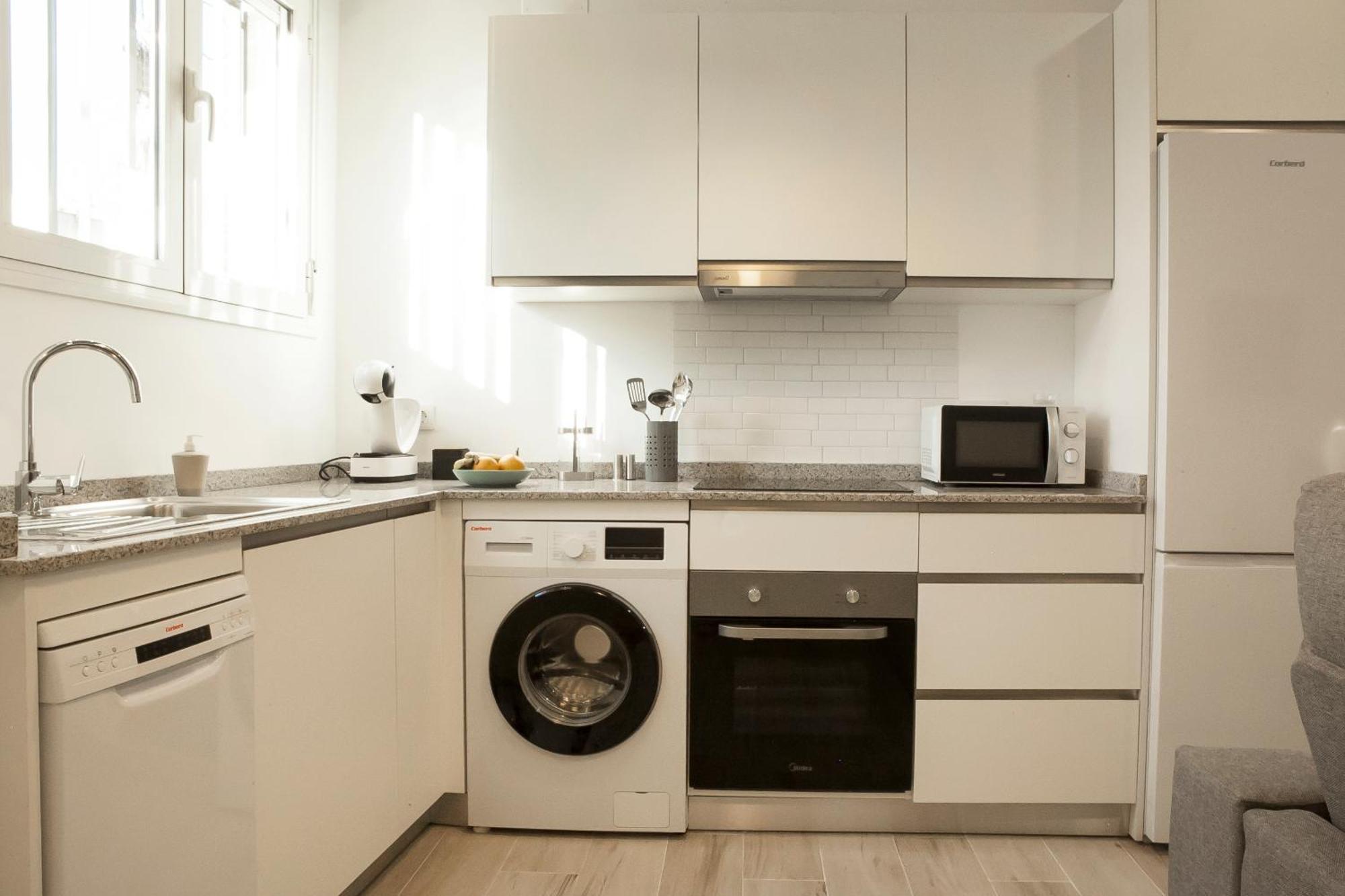 Apartamentos Rg Hospital Valme Sewilla Zewnętrze zdjęcie