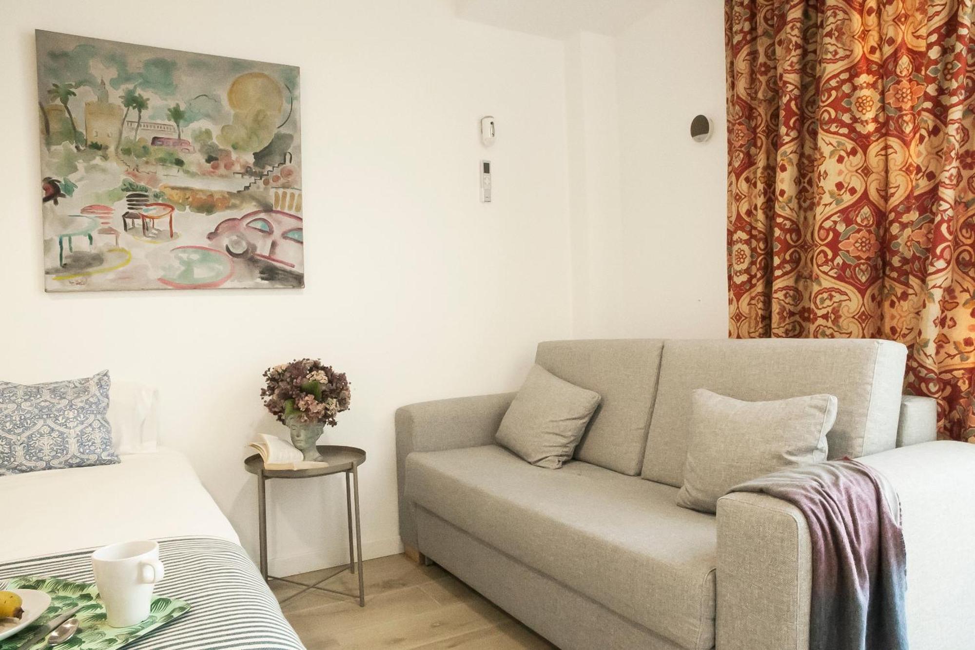 Apartamentos Rg Hospital Valme Sewilla Zewnętrze zdjęcie